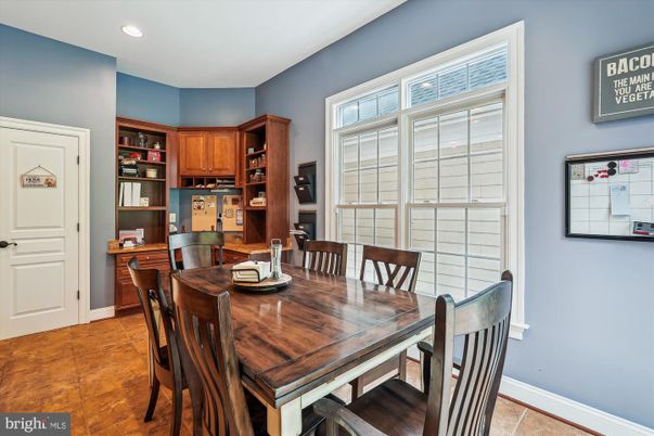 Dining room, Interior, Recessed Lighting