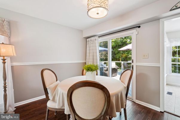 Dining room, Interior, Wood Texture Flooring