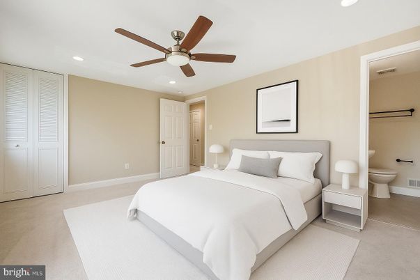 Bathroom, Bedroom, Interior, Recessed Lighting