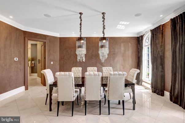 Dining room, Interior, Pendant Lights, Recessed Lighting