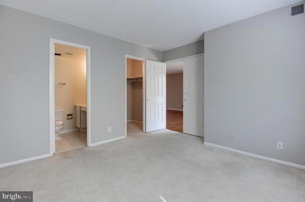 Bathroom, Empty room, Interior