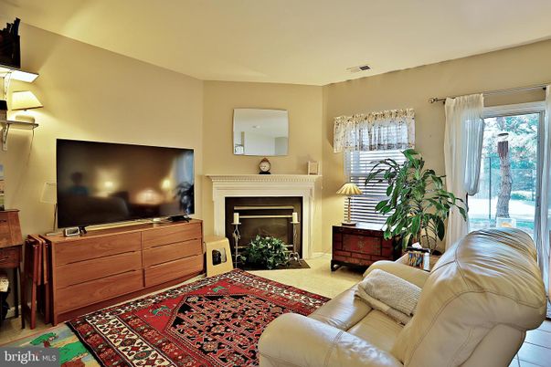 Fireplace, Interior, Living room