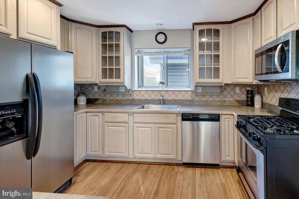 Interior, Kitchen, Stainless Steel Appliances, Wood Texture Flooring