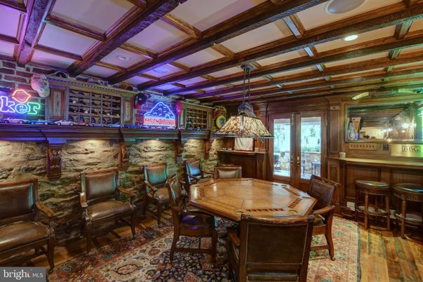 Interior, Recessed Lighting, Wooden Beams, Wood Texture Flooring