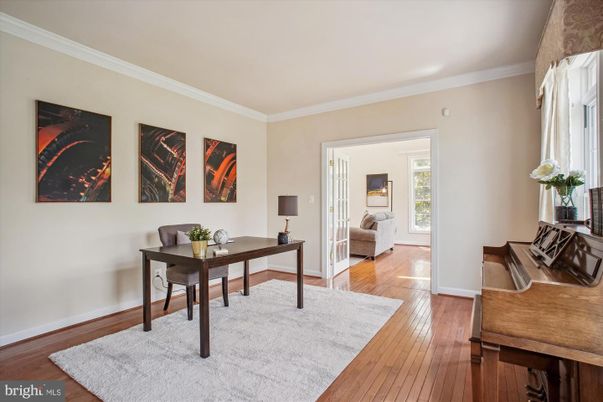 Home Office, Interior, Piano, Wood Texture Flooring