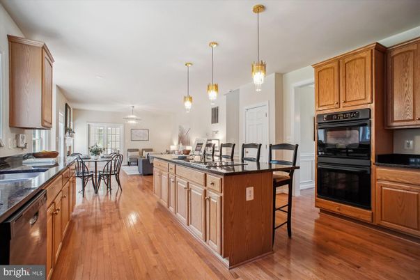 Chandelier, Dining room, Interior, Kitchen, Pendant Lights, Wood Texture Flooring