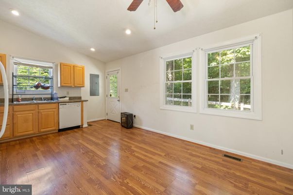 Interior, Kitchen, Recessed Lighting, Wood Texture Flooring