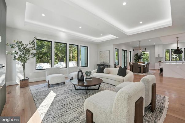 Dining room, Interior, Kitchen, Living room, Marble Walls, Pendant Lights, Recessed Lighting, Wood Texture Flooring