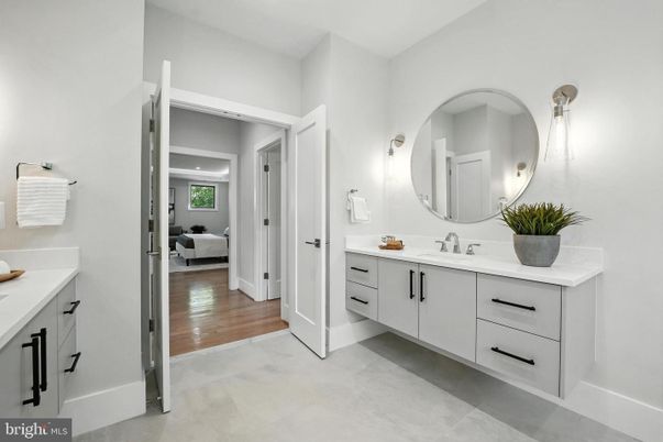 Bathroom, Dual Sink Vanities, Interior, Wood Texture Flooring