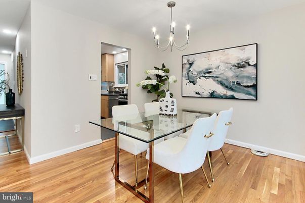 Chandelier, Dining room, Interior, Recessed Lighting, Wood Texture Flooring