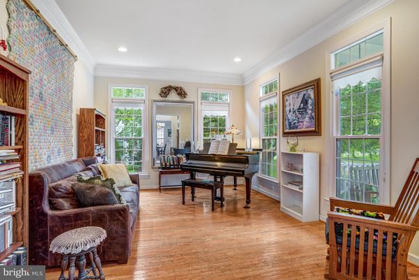 Interior, Living room, Piano, Recessed Lighting, Wood Texture Flooring