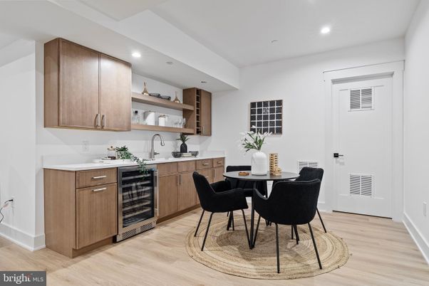 Dining room, Interior, Kitchen, Recessed Lighting, Wood Texture Flooring