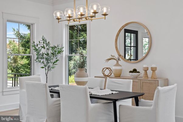 Chandelier, Dining room, Interior