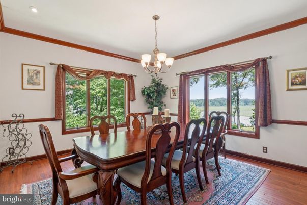 Chandelier, Dining room, Interior, Recessed Lighting, Wood Texture Flooring
