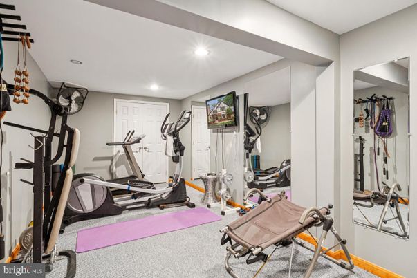 Fitness Equipment, Interior, Recessed Lighting