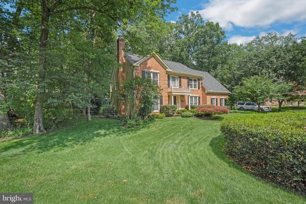 Backyard, Exterior, Facade, Brick Facade, French Provincial