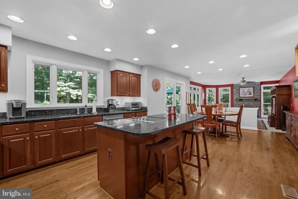 Dining room, Interior, Kitchen, Recessed Lighting, Wood Texture Flooring