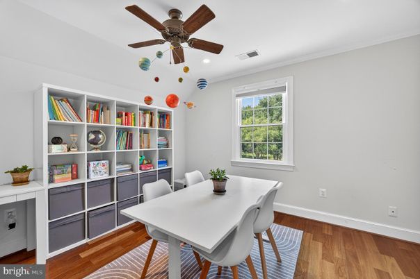 Home Office, Interior, Recessed Lighting, Wood Texture Flooring