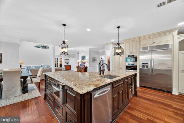 Dining room, Interior, Kitchen, Pendant Lights, Recessed Lighting, Stainless Steel Appliances, Wood Texture Flooring