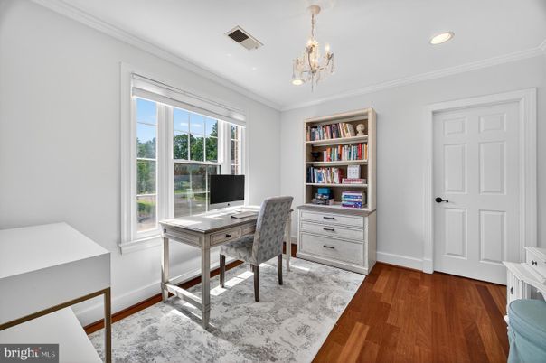 Chandelier, Home Office, Interior, Recessed Lighting, Wood Texture Flooring