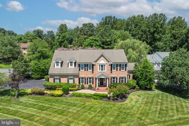 Backyard, Exterior, Facade, Brick Facade, Georgian