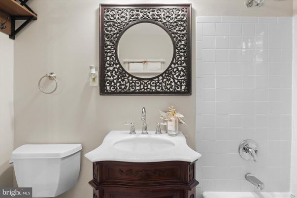 Bathroom, Interior