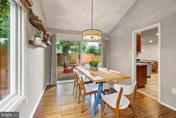 Chandelier, Dining room, Interior, Kitchen, Pendant Lights, Wood Texture Flooring