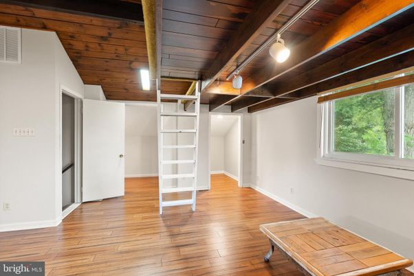 Empty room, Interior, Wooden Beams, Wooden Ceilings, Wood Texture Flooring, Wooden Walls