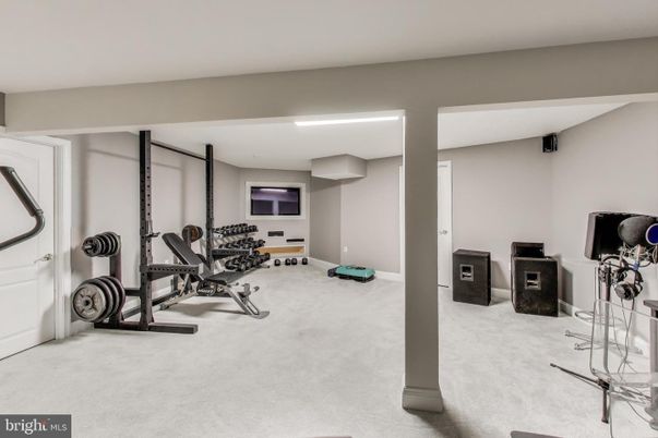 Fitness Equipment, Interior, Recessed Lighting