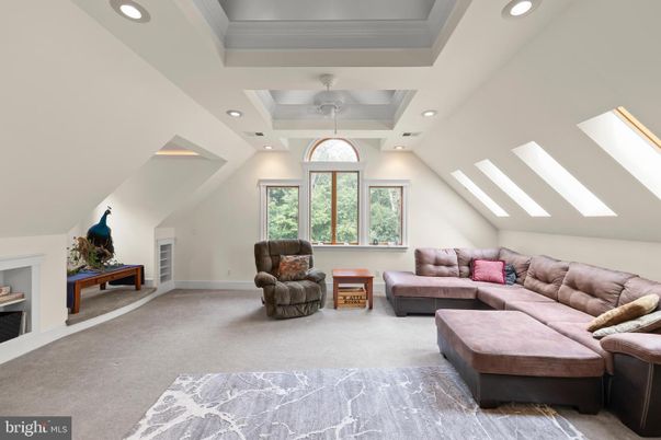 Fireplace, Interior, Living room, Recessed Lighting