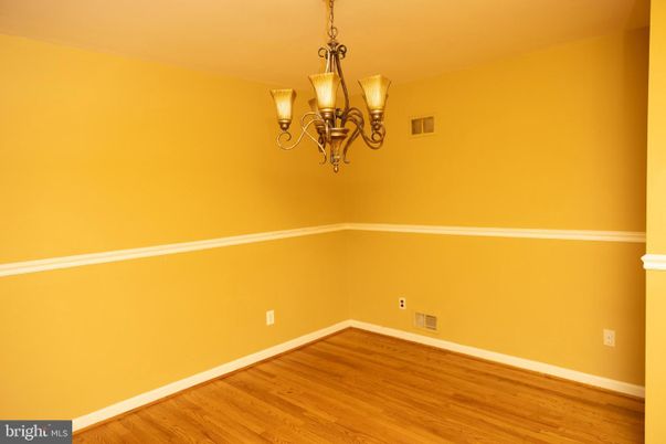 Chandelier, Empty room, Interior, Wood Texture Flooring