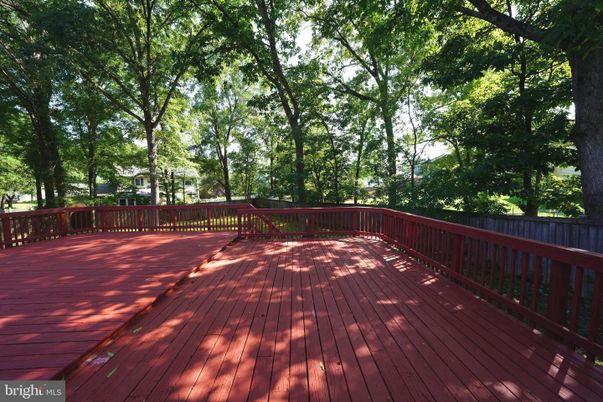 Exterior, Wood Texture Flooring