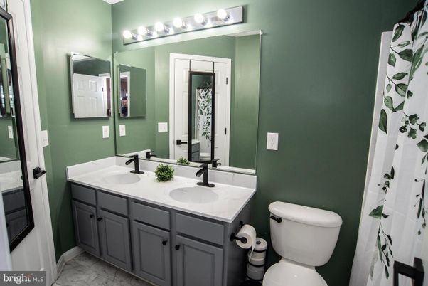 Bathroom, Dual Sink Vanities, Interior, Marble