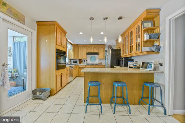 Interior, Kitchen, Pendant Lights, Recessed Lighting