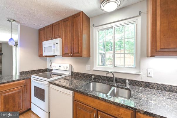 Interior, Kitchen, Pendant Lights