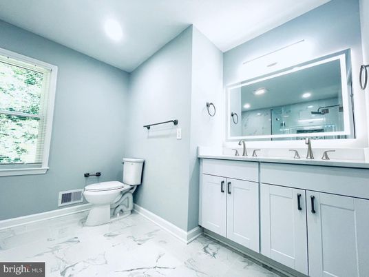 Bathroom, Dual Sink Vanities, Interior, Marble, Recessed Lighting