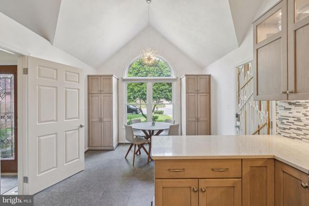 Dining room, Interior, Pendant Lights