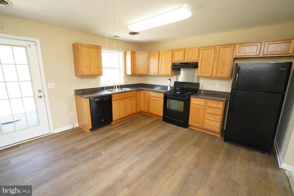 Interior, Kitchen, Pendant Lights, Wood Texture Flooring