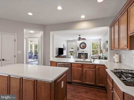 Fireplace, Interior, Kitchen, Recessed Lighting, Wood Texture Flooring