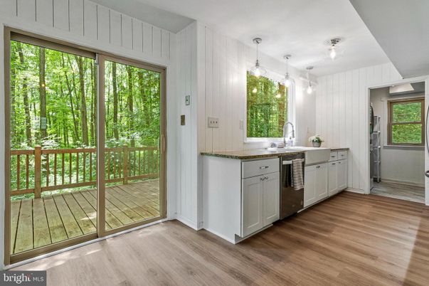 Interior, Kitchen, Pendant Lights, Wood Texture Flooring