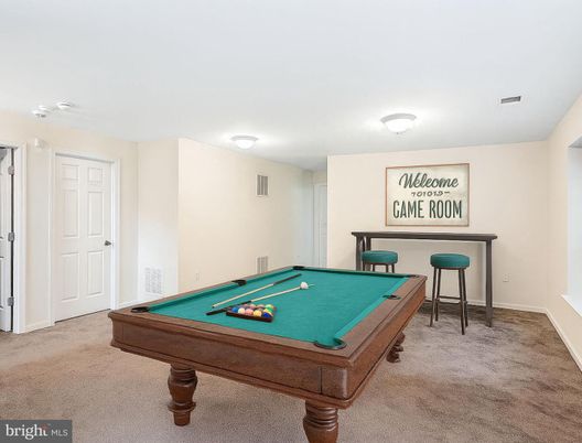 Billiard Table, Game Room, Interior