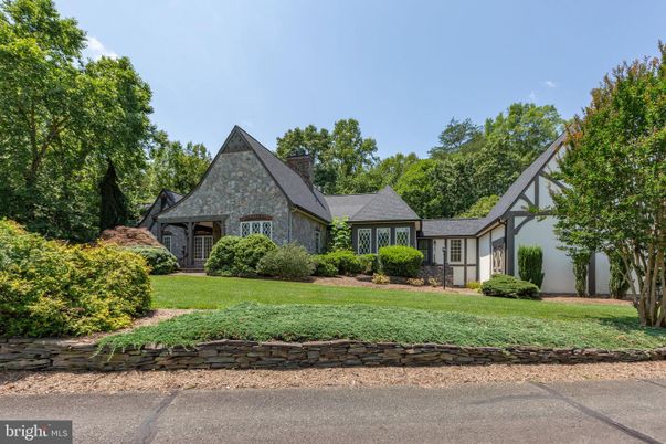 Backyard, Exterior, Facade, Tudor Revival