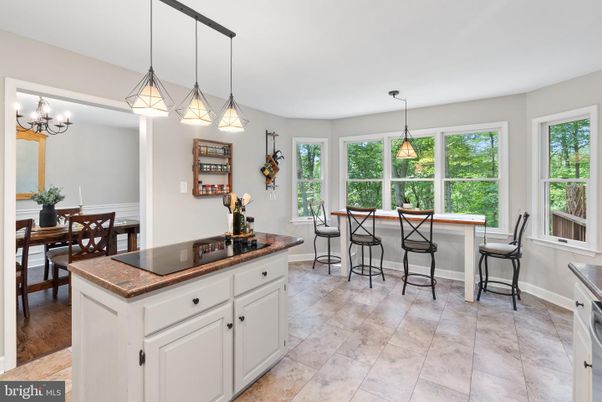 Chandelier, Dining room, Interior, Kitchen, Pendant Lights