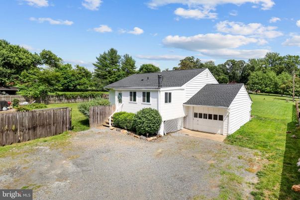 Backyard, Detached Garage, Exterior