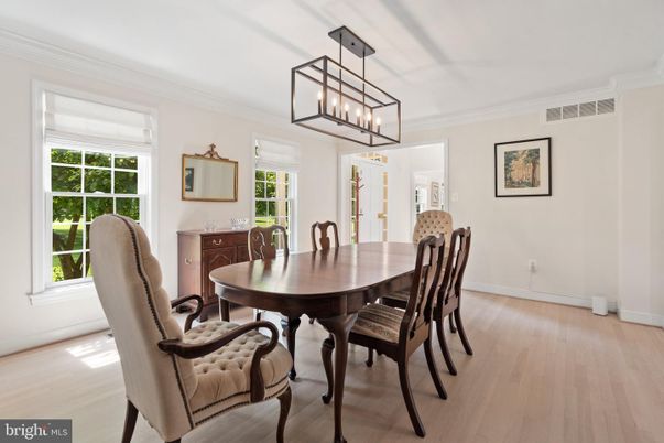 Chandelier, Dining room, Interior, Pendant Lights, Wood Texture Flooring