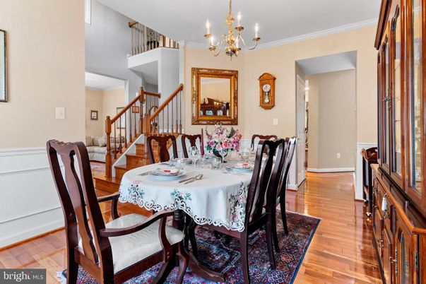 Chandelier, Dining room, Interior, Wood Texture Flooring