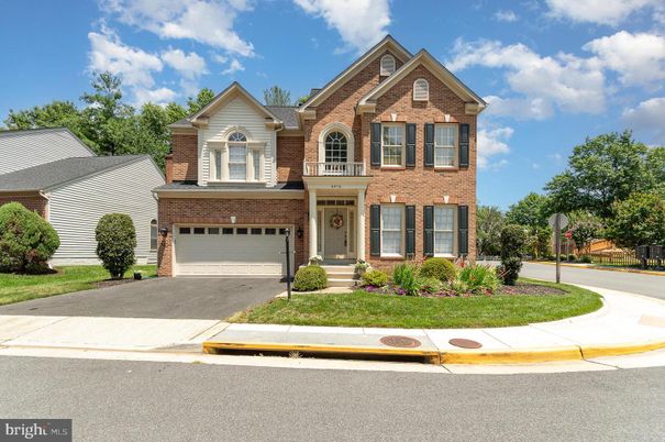 Attached, Exterior, Facade, Brick Facade, Brick Traditional