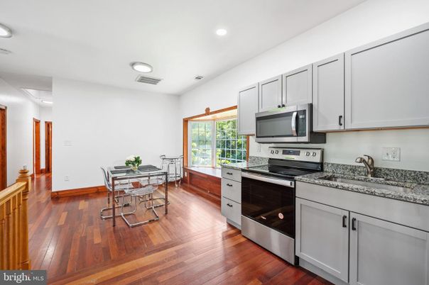 Dining room, Interior, Kitchen, Recessed Lighting, Wood Texture Flooring