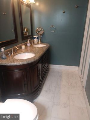 Bathroom, Dual Sink Vanities, Interior, Marble