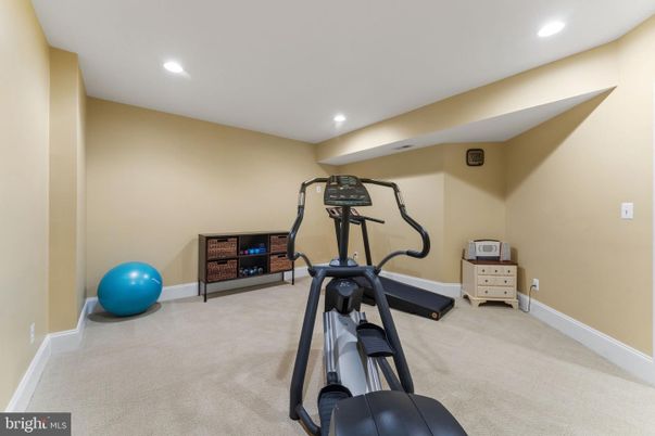 Fitness Equipment, Interior, Recessed Lighting